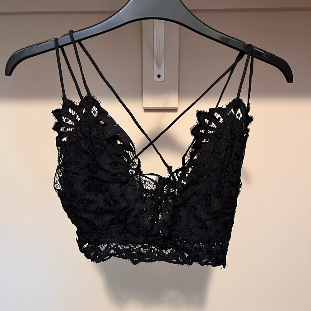 Peach Love California Black Lace Strappy Bralette